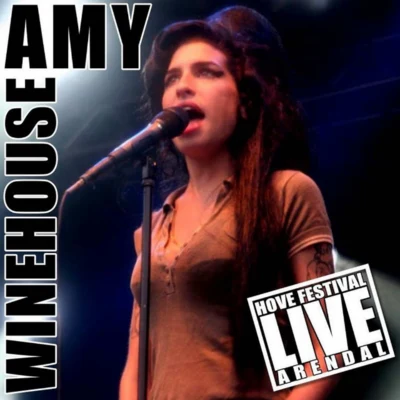 Amy WinehouseLive at Hove Festival, Arendal