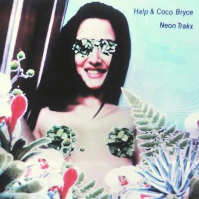 Coco BryceNeon Trakx