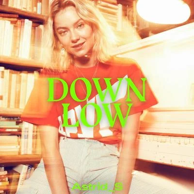 Astrid S/FELIX SANDMANDown Low