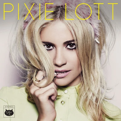 Pixie LottPixie Lott