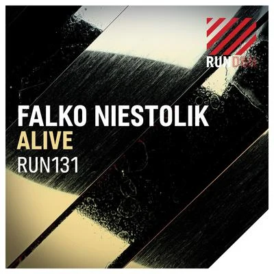 Falko NiestolikAlive