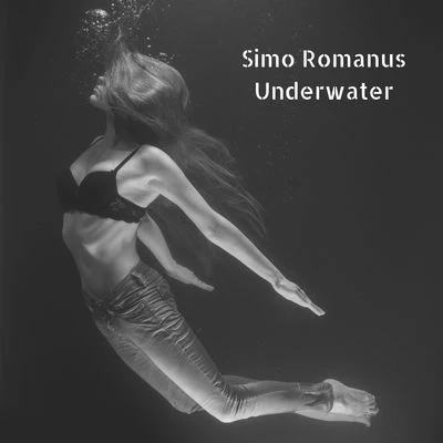 Simo RomanusUnderwater