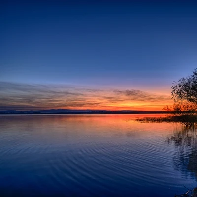 Dormir e MeditarMaestros de música de la meditaciónMusica Relajante SpecialistasMelodías Armónicas: Canción de Cuna de Los Mares