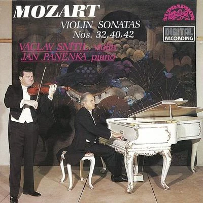 Václav SnítilMozart: Violin Sonatas Nos. 32, 40, 42