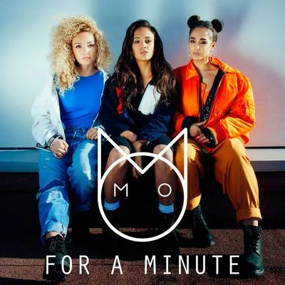 M.O/Ms Banks/GekoFor A Minute Features