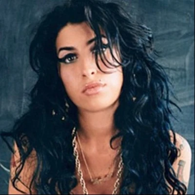 Amy WinehouseStronger (Moony 2013 UKG Remix)