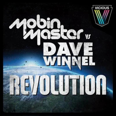 Tate Strauss/Mobin Master/Decaville/Chris PackerRevolution