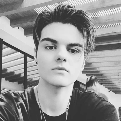 Abraham Mateo