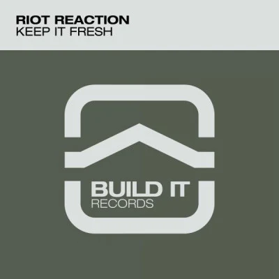 Riot ReactionEaster Bunny (Original Mix)