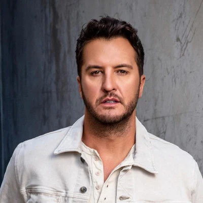 Luke Bryan/Karen FairchildKill the Lights (Deluxe)