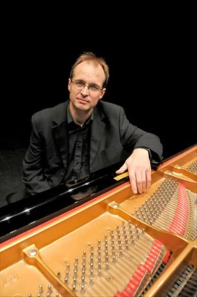 Benjamin FrithSonata for 2 Pianos:Moderato