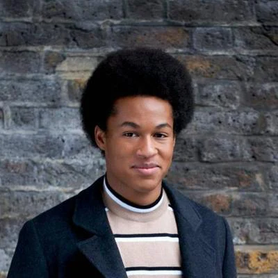 Sheku Kanneh-MasonBraimah Kanneh-MasonAlasdair MalloyKonya Kanneh-MasonAyla SahinIsata Kanneh-MasonAdam WalkerCamille Saint-SaënsTimothy Ridoutcarnival of the animals:aquarium