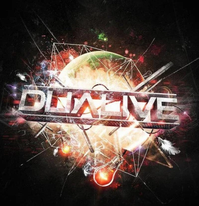 Dualive/Nicole ChenHands Up In The Air