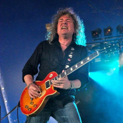 Dave Meniketti