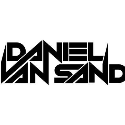 Daniel van SandNot Alone (Club Mix)