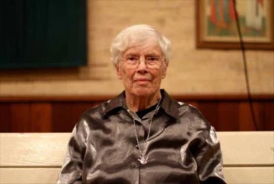 Pauline Oliverossayonara SI人A的 2021