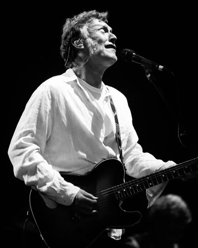 Steve WinwoodVan MorrisonFire In The Belly