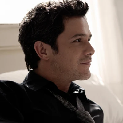 Alejandro Sanzla fuerza del corazon