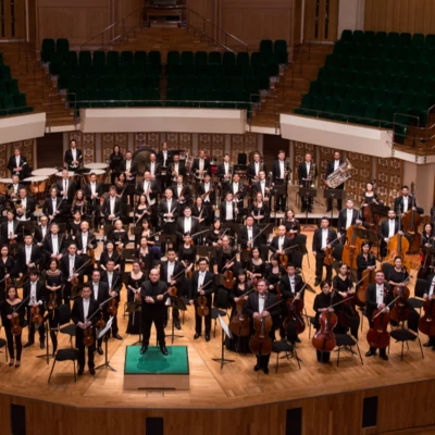 Hong Kong Philharmonic OrchestraJaap Van ZwedenHeidi MeltonSimon ONeillSiegfried:Act III Scene 3: Lachend muss ich dich lieben (Brünnhilde, Siegfried)