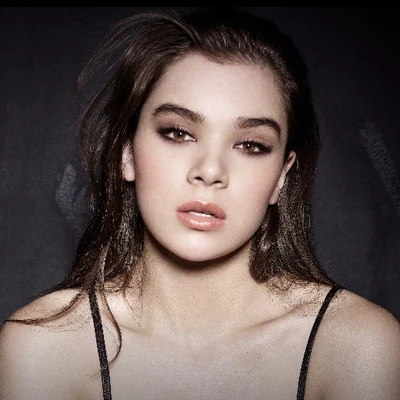 Hailee SteinfeldLove Myself