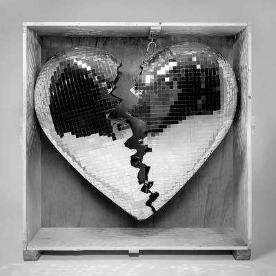 Miley CyrusMark Ronsonnothing breaks like啊heart