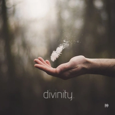 Grace RoseRe:ONDivinitygold (divinity remix)